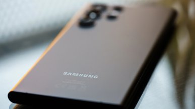 Smartfon Samsunga zapalił się w kieszeni. Właściciel urządzenia wymagał pomocy medycznej