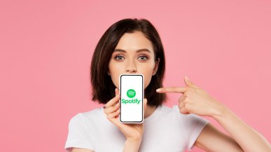 Spotify wprowadza odznakę dla prawdziwych artystów. Projekty AI zostaną wykluczone