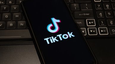 TikTok nie zostanie zbanowany. Chiny zatwierdziły sprzedaż platformy