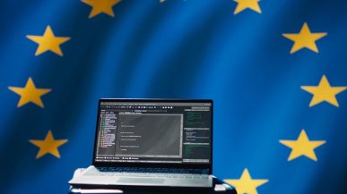 UE ograniczy VPN-y. Nadchodzi internet bez anonimowości