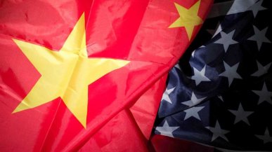 USA nie odpuszczają Chinom. Alibaba, BYD i Unitree na czarnej liście