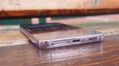 Nigdy nie rób tego z USB-C. Możesz nieodwracalnie uszkodzić telefon