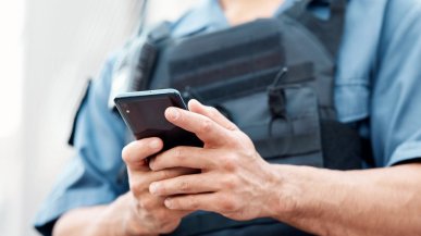 Wielka Brytania chce skanować wiadomości w telefonach. Więzienie za odmowę