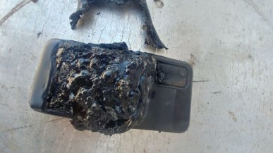 Xiaomi Redmi 9T zapalił się na biurku. 