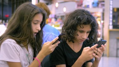 Zakaz mediów społecznościowych dla dzieci może stać się globalną normą