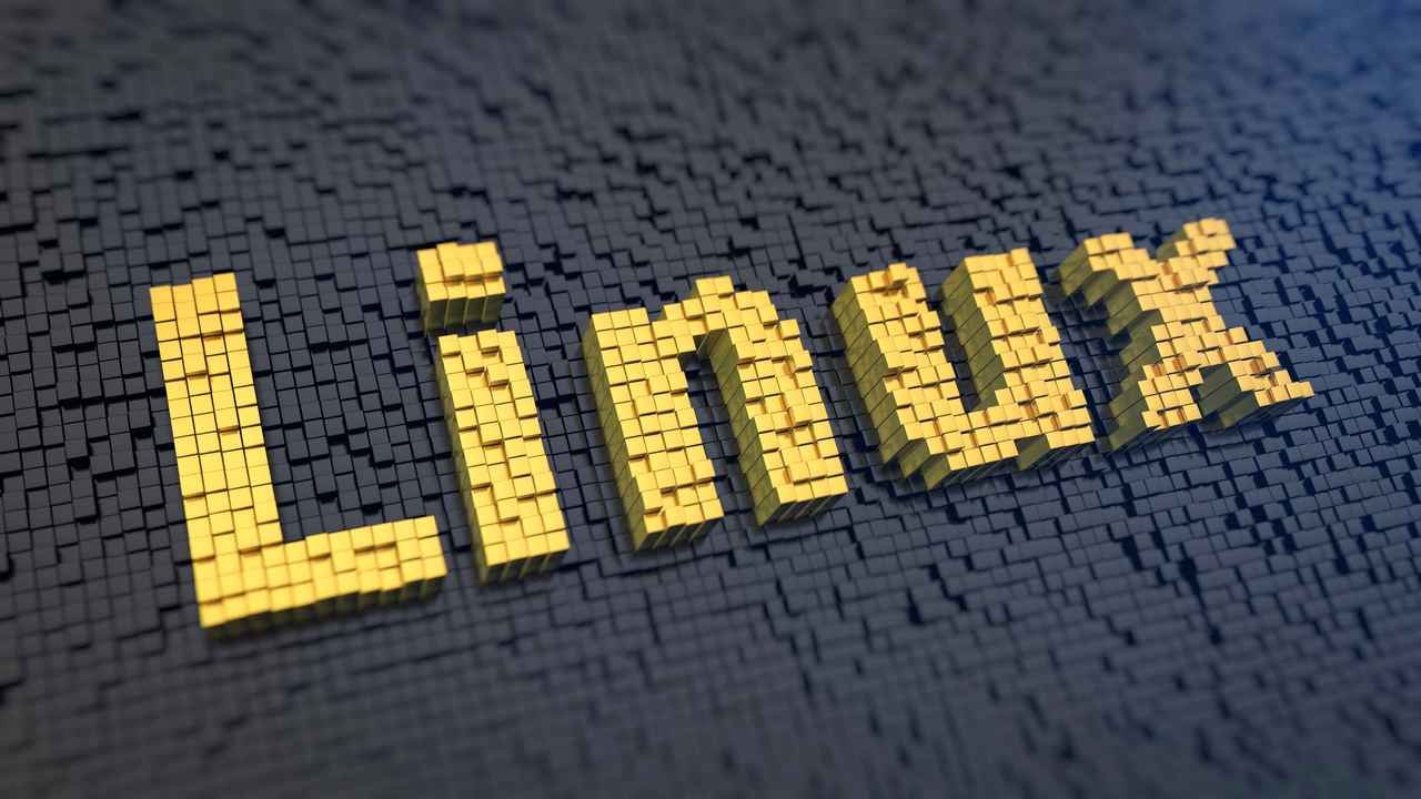 Fedora Linux 42 oficjalnie wydana! Nowe środowiska graficzne, nowy instalator i… kosmiczny klimat