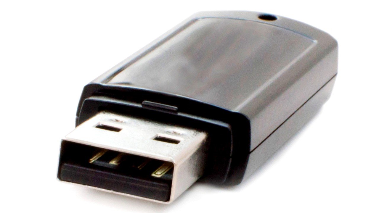 USB 2.0 ma już 25 lat, to standard, który zmienił świat akcesoriów komputerowych
