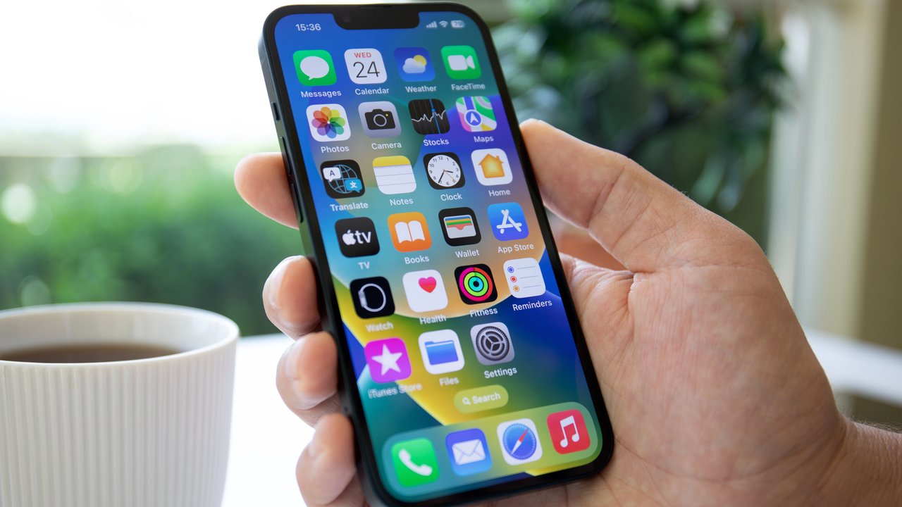 IPhone 17 Pro bez rewolucji w ekranie, nowe przecieki rozczarowują