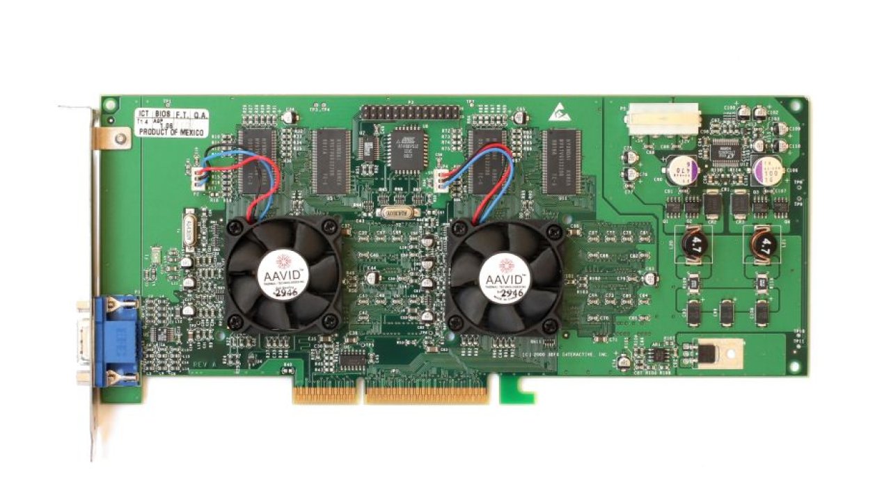 ReactOS ze wsparciem Voodoo5 od 3dfx. Otwarta alternatywa dla Windowsa stawia na retro