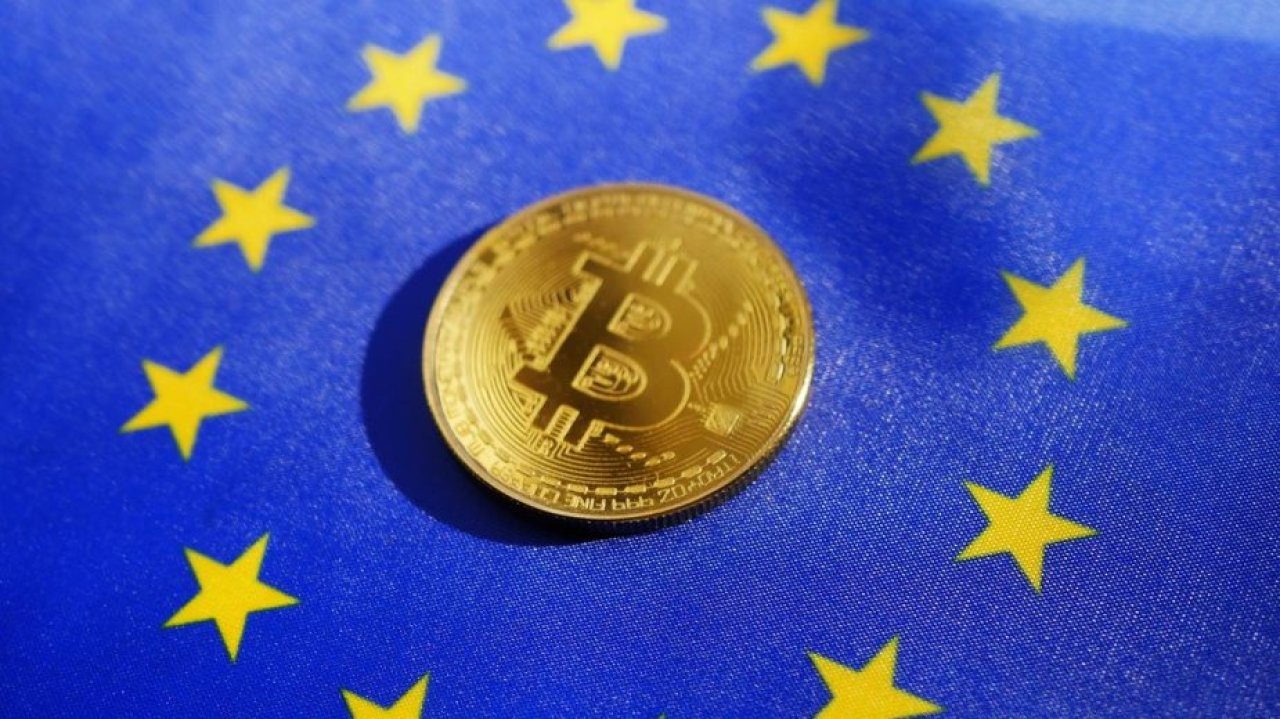 UE wypowiada wojnę anonimowości w kryptowalutach. Zakaz prywatnych monet i kont bez identyfikacji