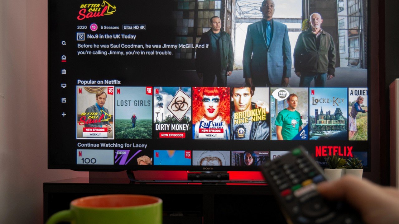 Reklamy AI w płatnym planie choćby przy zatrzymaniu serialu. Netflix oszalał