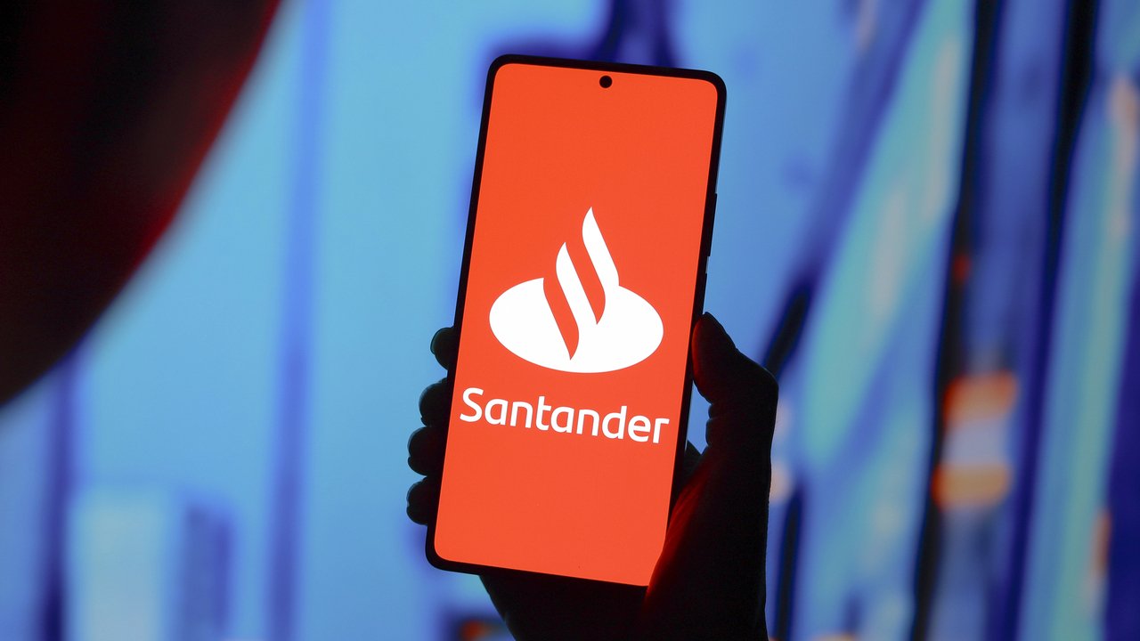 Atak na pieniądze Polaków. Można stracić wszystkie oszczędności