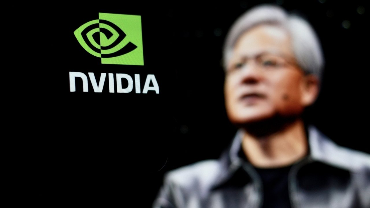 Prezes NVIDIA jednak idzie w politykę. Coraz bardziej mu się to opłaca