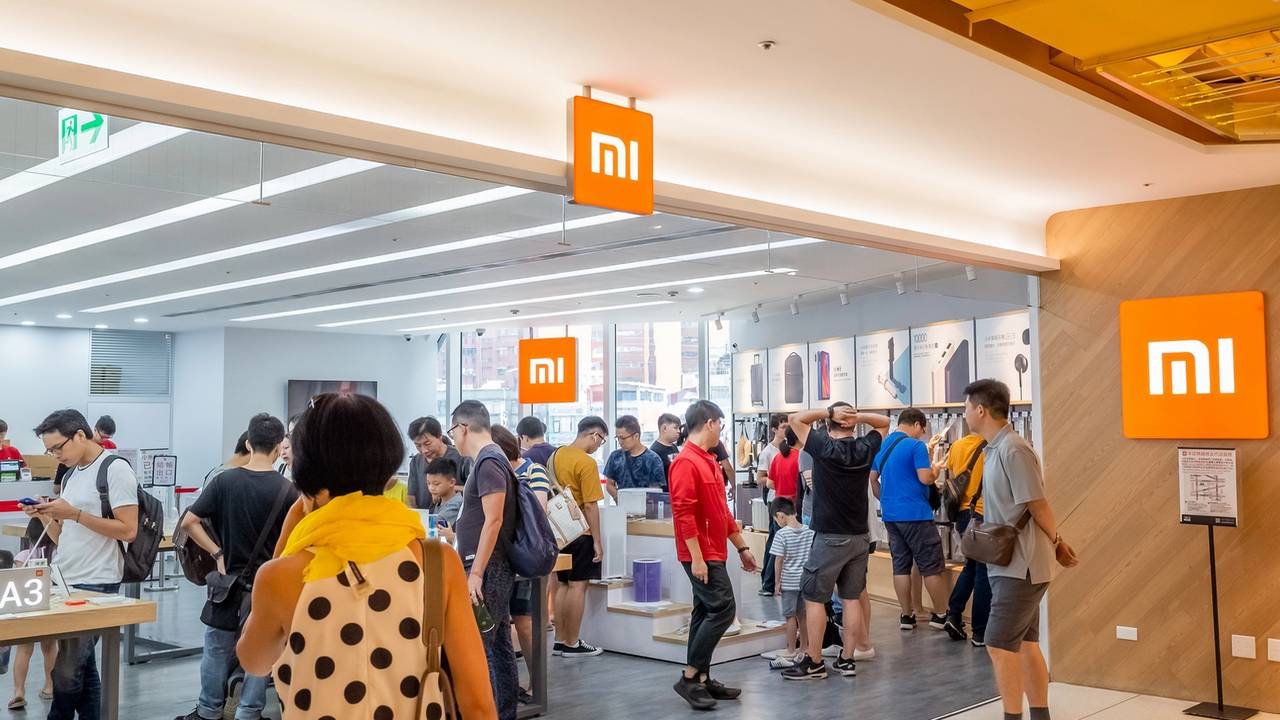 Przeskoczą w numeracji systemów o 23 liczby. Xiaomi szaleje bardziej niż Apple