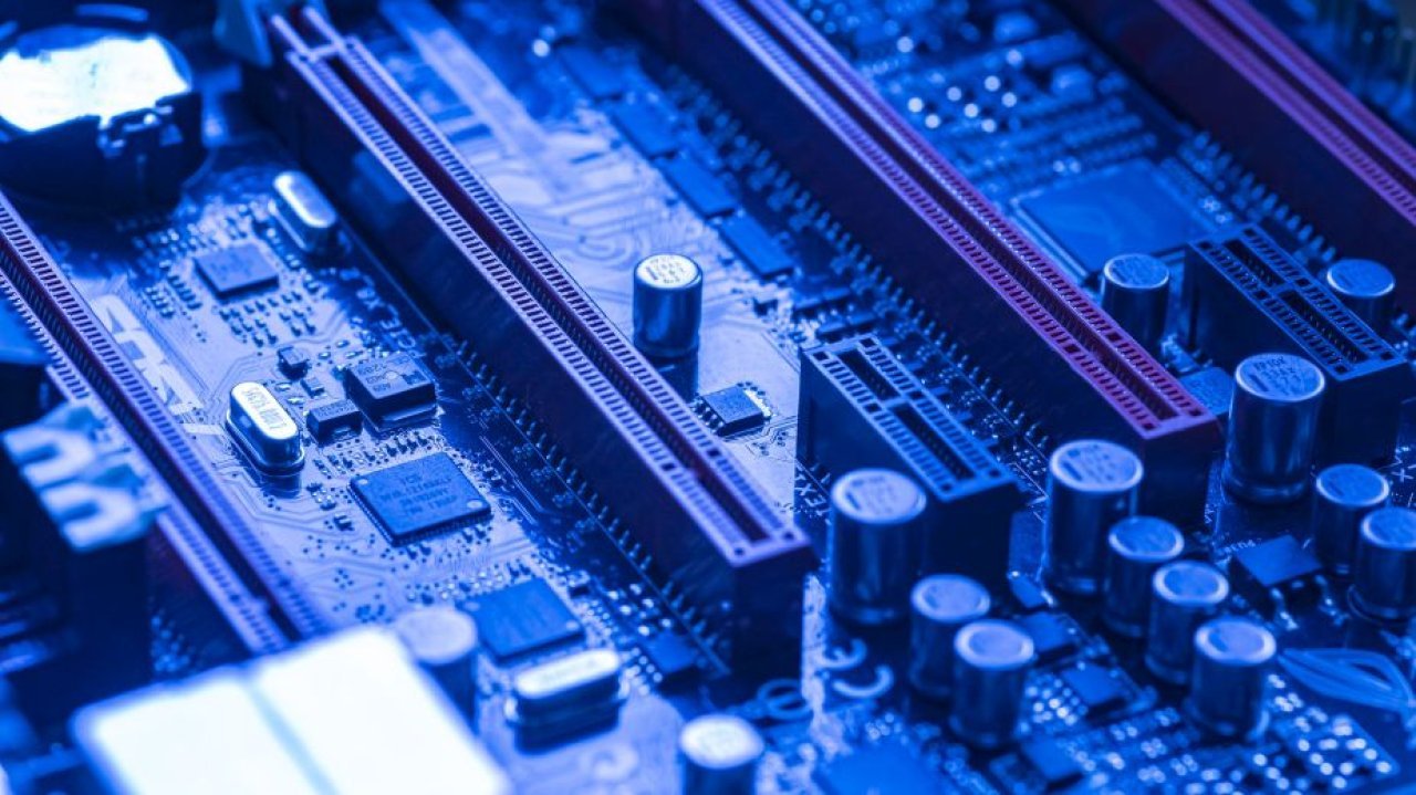 PCIe 4.0 i 5.0 to już prehistoria. Poznaj PCIe 7.0