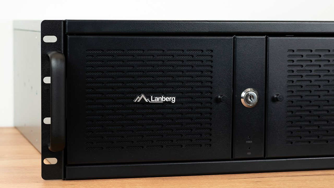 Profesjonalna forma dla profesjonalnych zastosowań. Oferta marki Lanberg