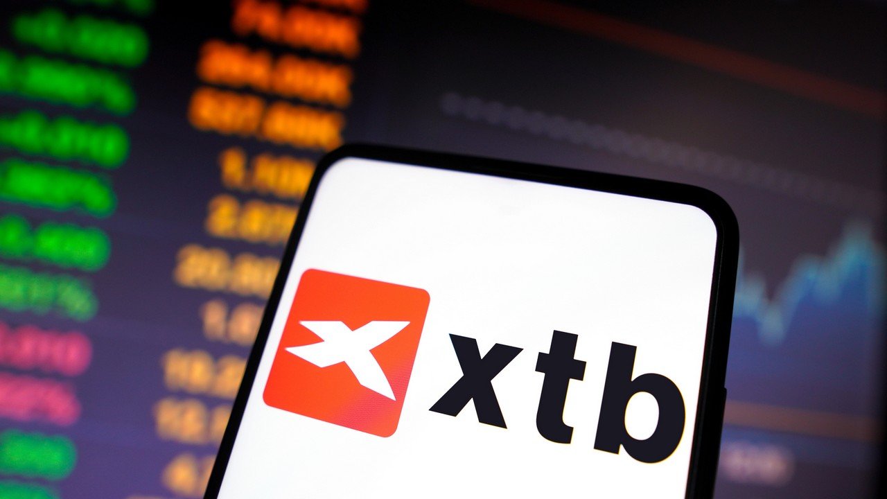Afera w XTB. Użytkownicy stracili pieniądze, broker odpowiada nowym zabezpieczeniem