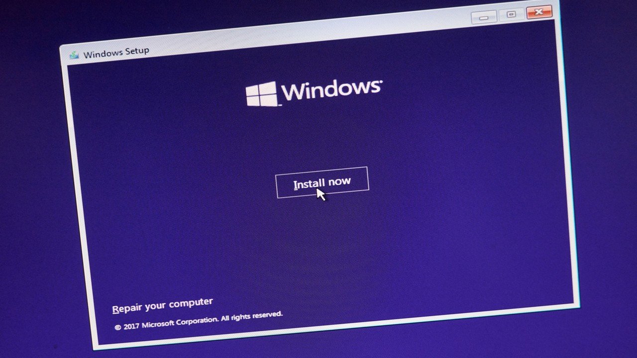 ChatGPT wygenerował klucze aktywacyjne do Windowsa. Oszukali go metodą „na babcię”