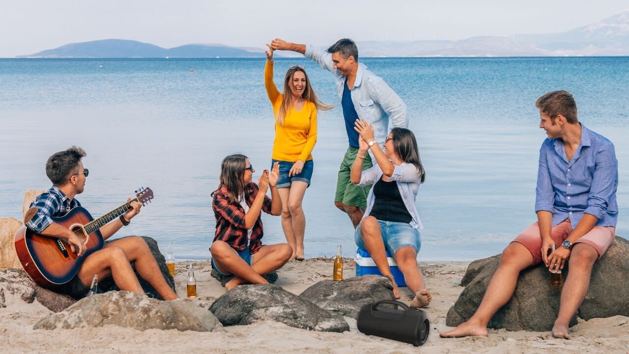 Hama prezentuje głośnik Soundbarell 2.0 z 60 W mocy i dźwiękiem 3D