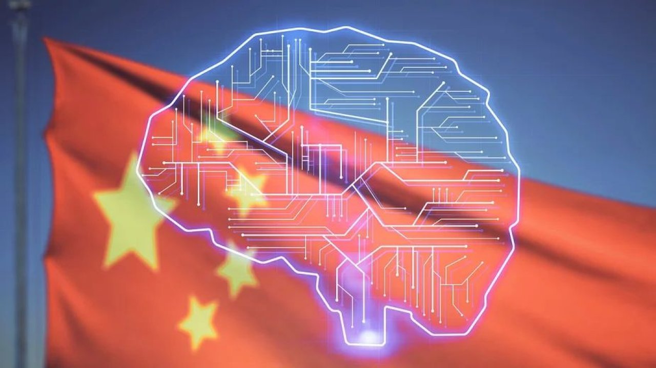 Chiny konsolidują siły w AI. Nowe sojusze chcą położyć kres dominacji Zachodu