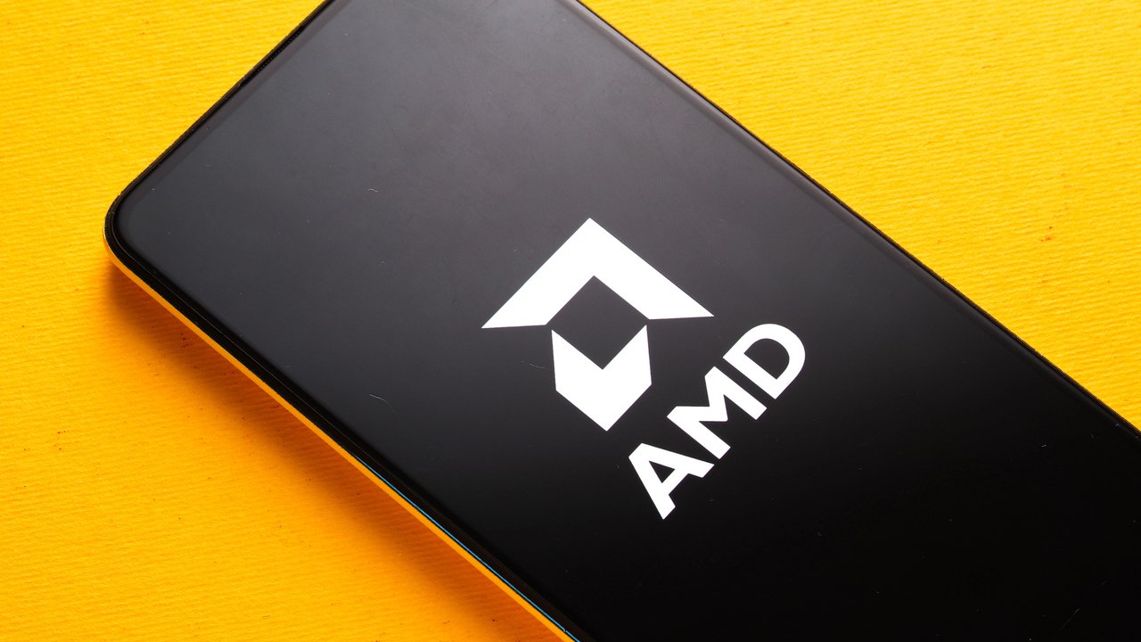 Pierwsze recenzje Threadripper 9980X i 9970X. Intel ma problem