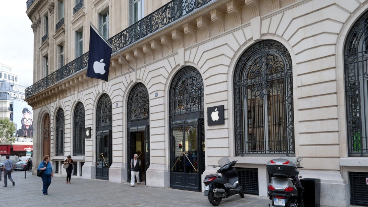 Apple nie u nas. Nie dla psa kiełbasa