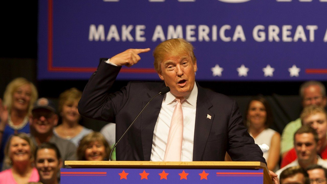 Trump jednak wycofuje żądania rezygnacji szefa Intela. Na razie