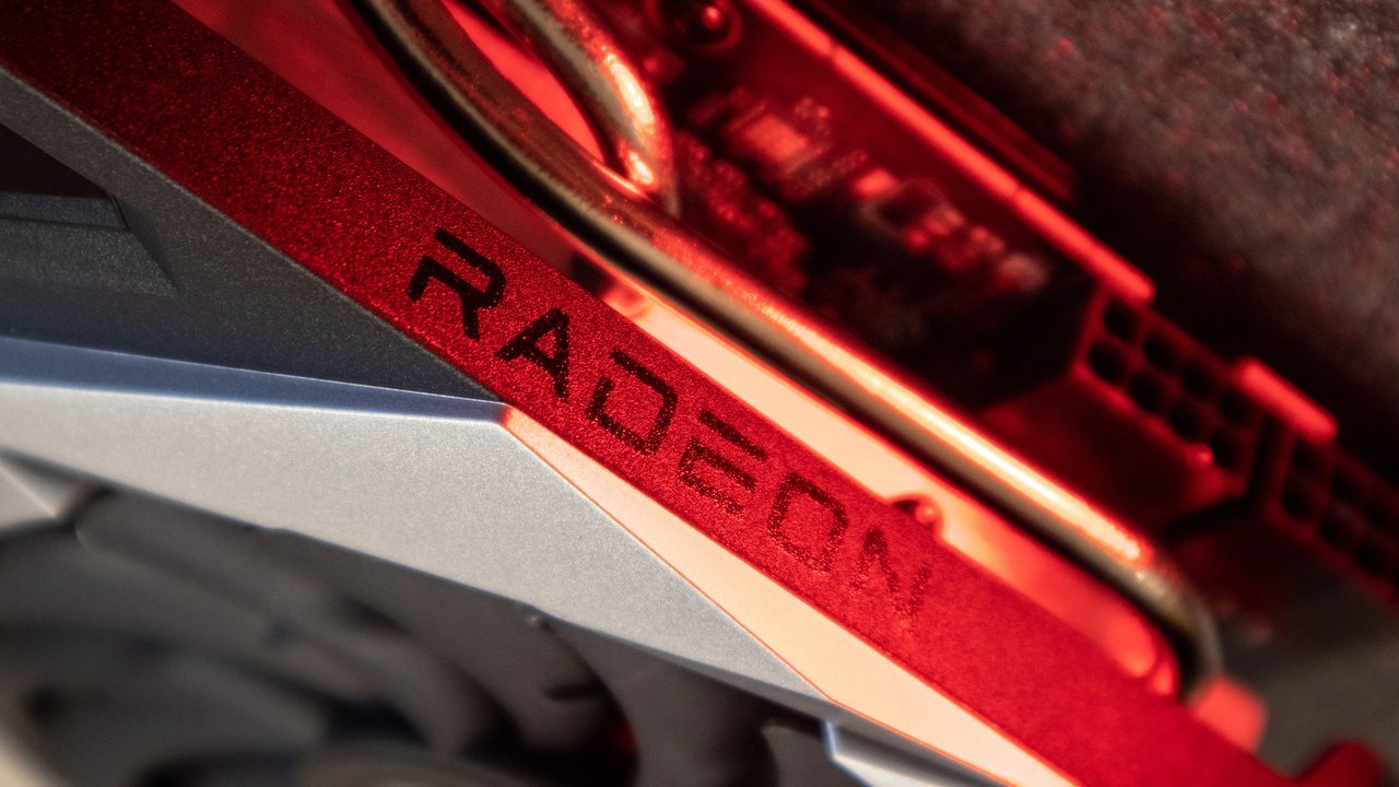 Nowa karta AMD kosztuje tyle co średnia pensja w Polsce. Ma więcej pamięci niż większość komputerów