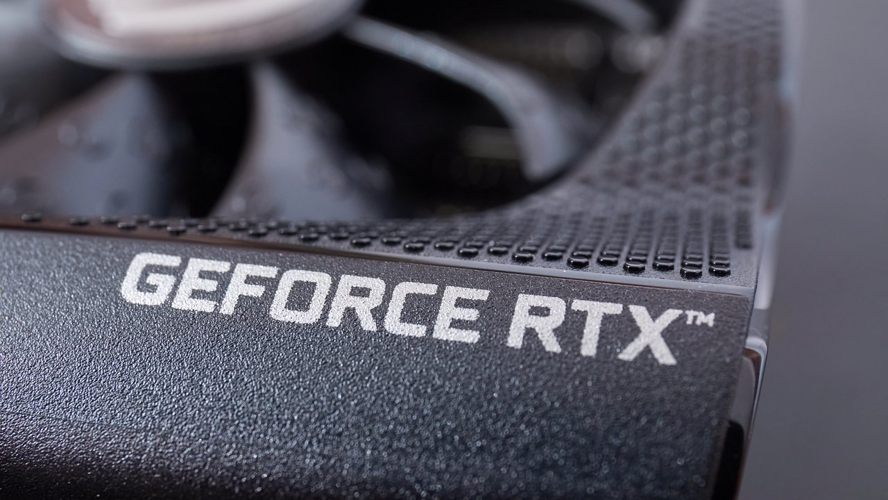 ASUS ROG RTX 5090 Dhahab to luksusowa karta graficzna ze złotem. Dla graczy z Dubaju