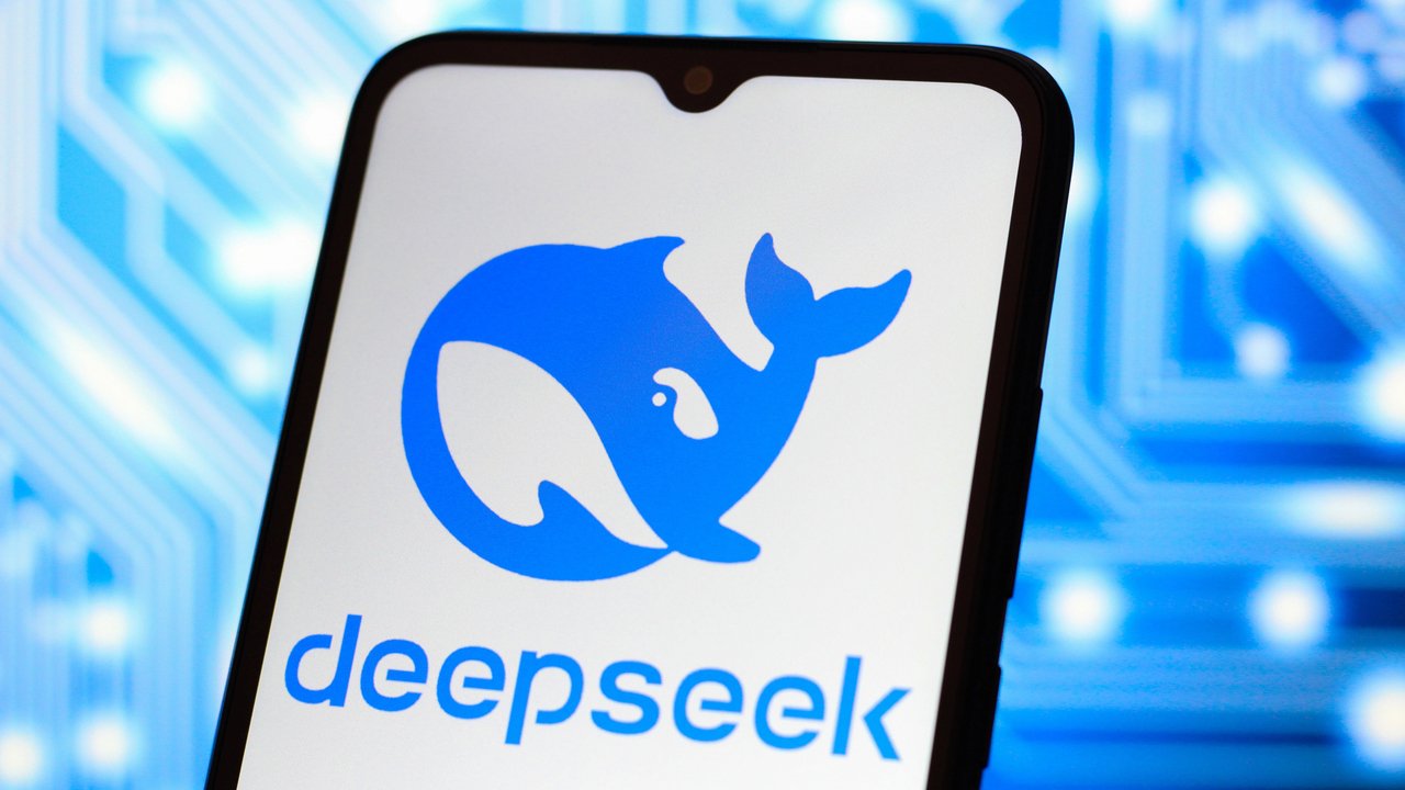 DeepSeek v3.1 może zastąpić amerykańskie rozwiązania. Koniec dominacji ChatGPT?