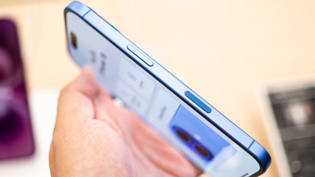 Powerbank tylko dla jednego iPhone'a. Apple wypina się na resztę modeli