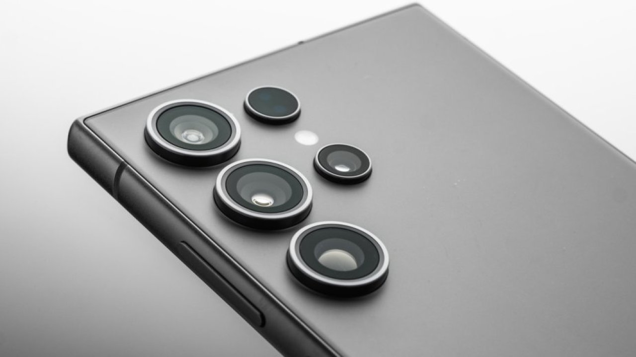 Samsung Galaxy S26 Ultra rozczarowuje. Otrzyma te same aparaty co 25, 24 i 23 Ultra