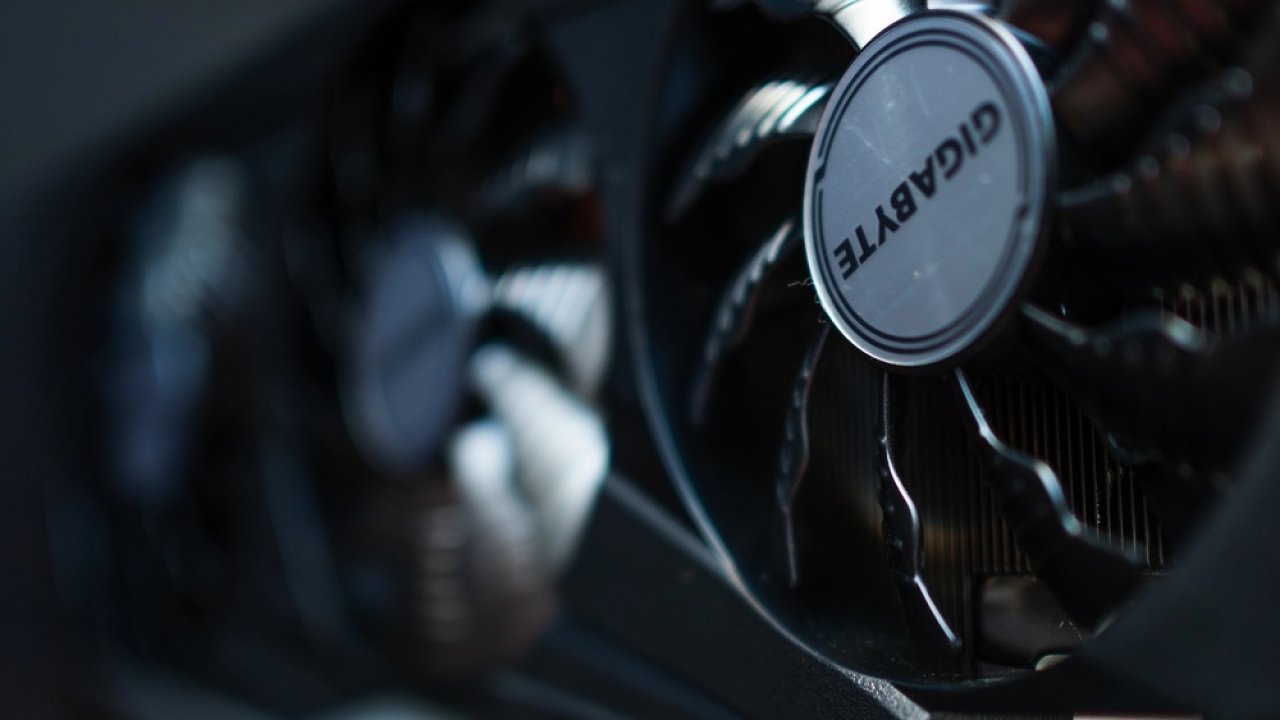 AORUS RTX 5060 Ti AI BOX, czyli pomysł Gigabyte na wzmocnienie laptopów