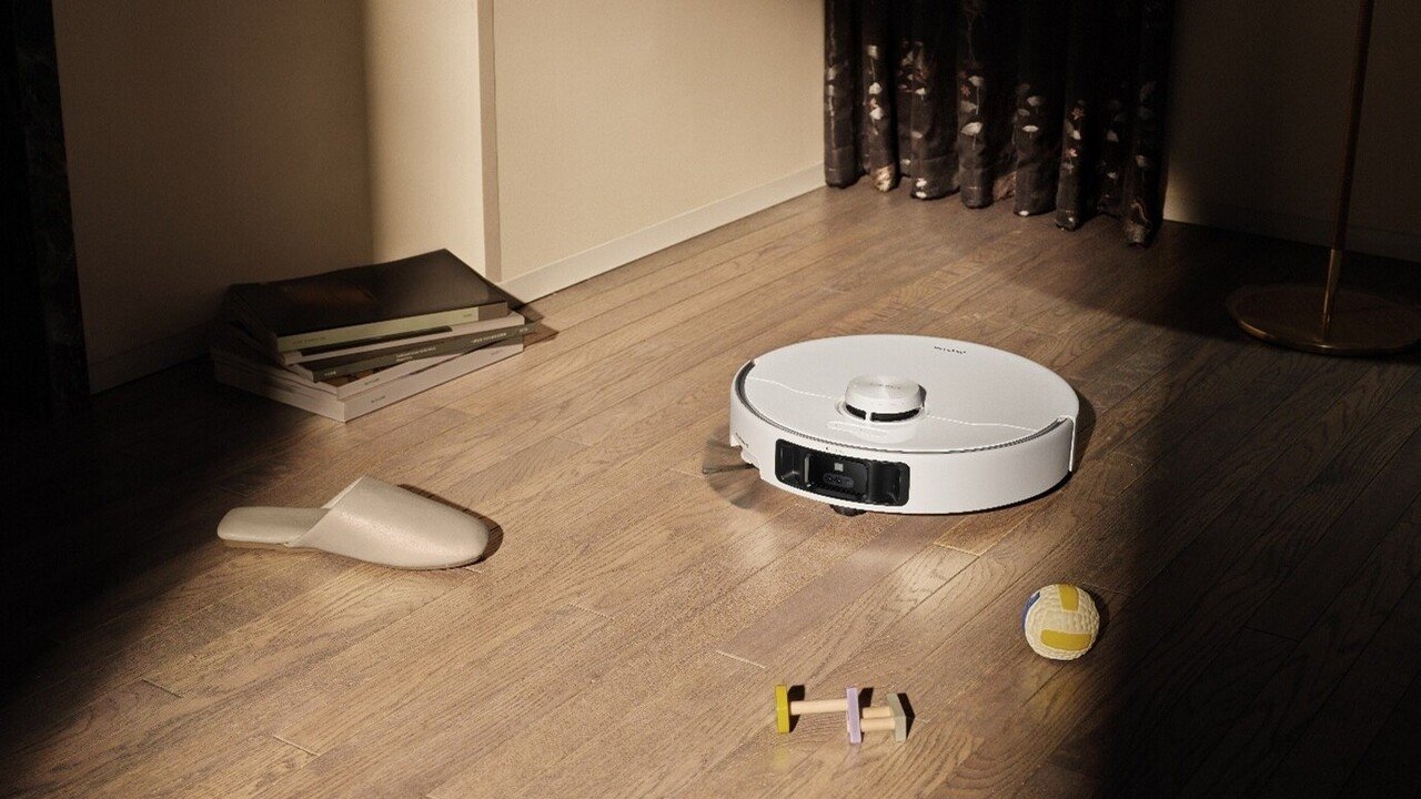 MOVA przygotowuje studentów i uczniów na nowy rok szkolny. Roboty sprzątające taniej choćby o 43%