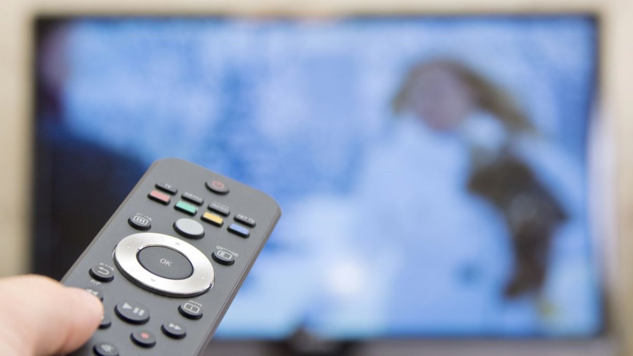 Mini LED vs OLED. Co wybrać w 2025 roku?