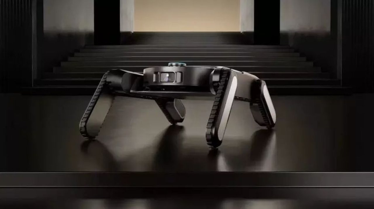 Nawet schody go nie powstrzymają. Ten odkurzacz jest jak czołg