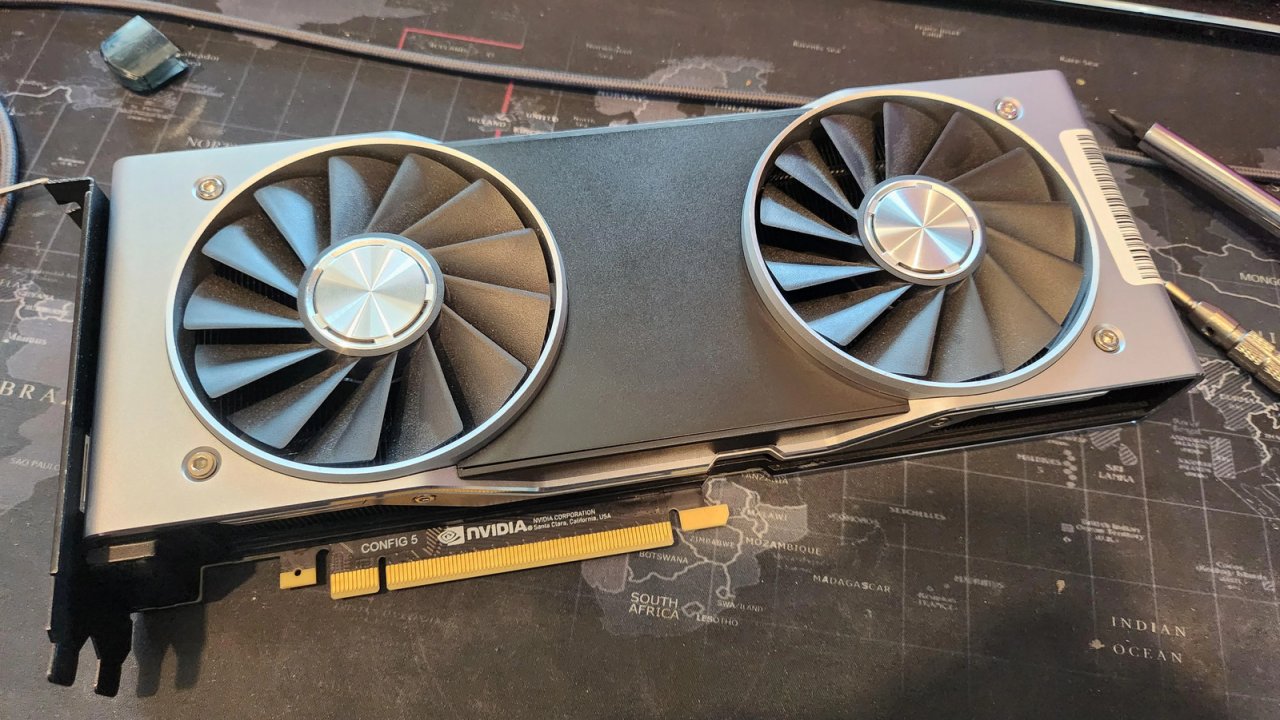Zapomniany prototyp NVIDII ujawniony. GeForce GTX 2080 Ti mocniejszy od RTX