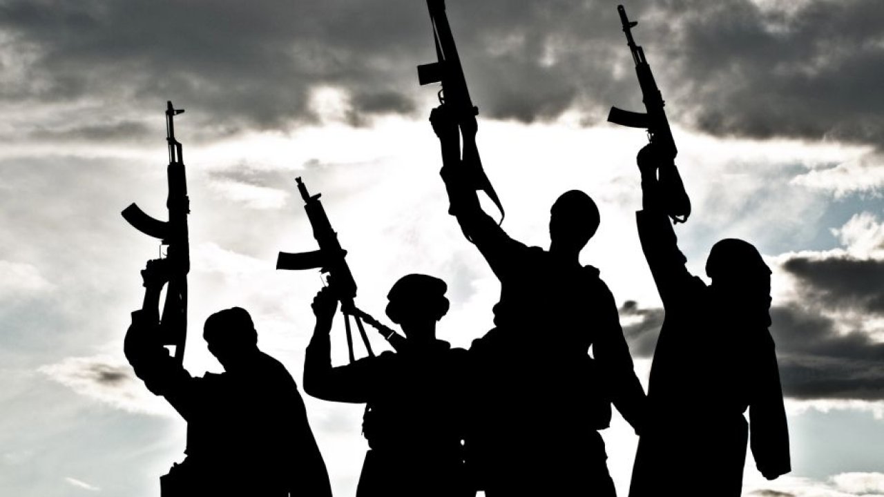 Talibowie odłączają światłowody w Afganistanie. Internet jest niemoralny