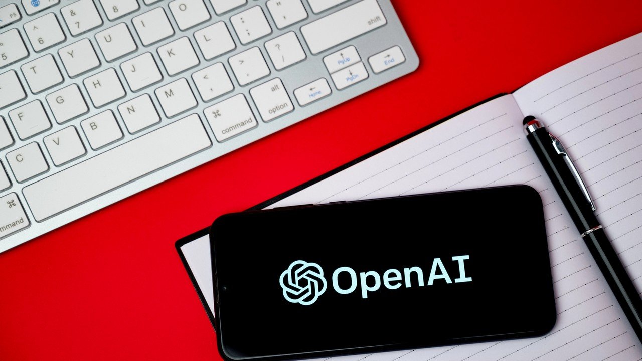 Granie na giełdzie tylko z AI. Inwestorzy coraz częściej polegają na ChatGPT