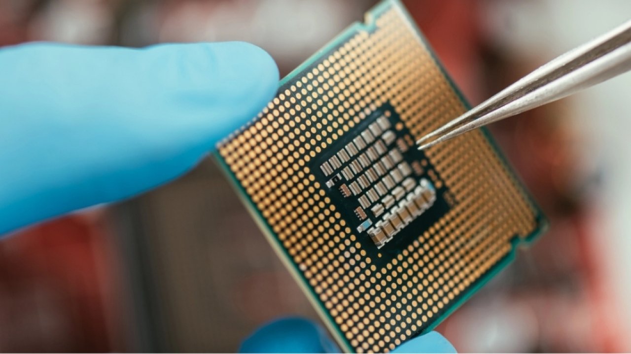 Rzucili się na chipy 3 nm i 5 nm. Teraz to „rzadki zasób”