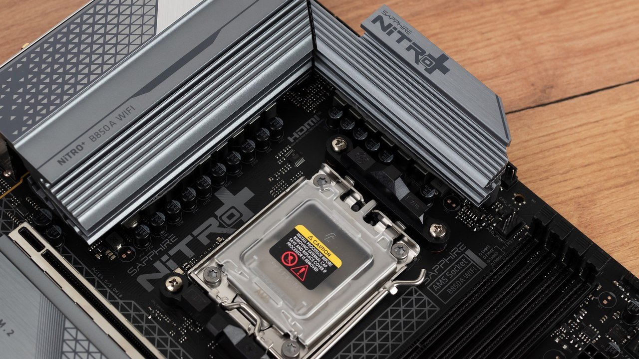 Test płyty głównej SAPPHIRE NITRO+ B850A WIFI 7. Niezły model, ale...