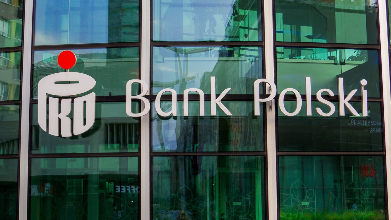 PKO BP alarmuje. Pilnujcie numeru telefonu, albo będą kłopoty