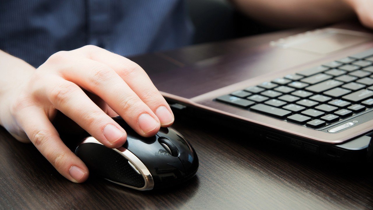 Aktualizacja Windows 11 psuje mysz i klawiaturę. Naprawa systemu nie działa