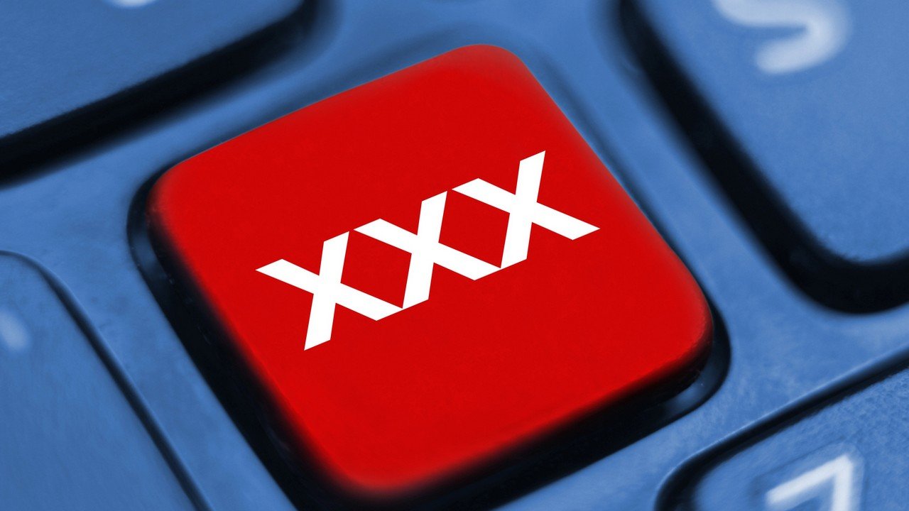 Blokada stron porno jednak działa. Nowe regulacje znacznie obniżyły ich ruch