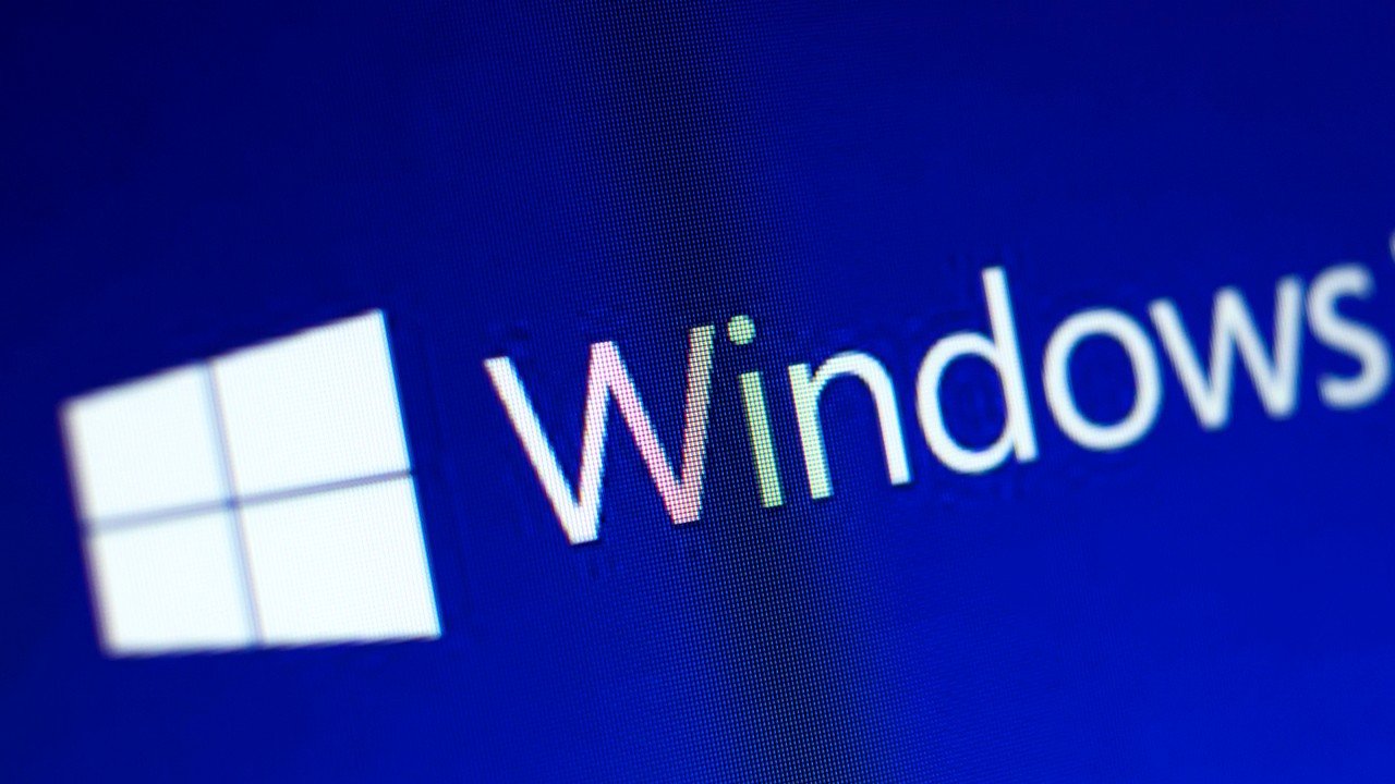 Cały Windows 7 zmieścił się w 69 MB. Jest lżejszy od większości dzisiejszych aplikacji