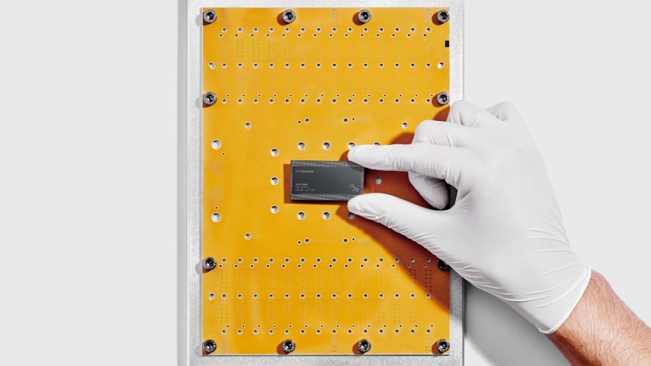 Nowa runda wyścigu kwantowego to pojedynek IBM i Google. Stawka to przyszłość obliczeń