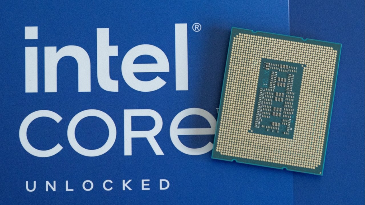 Intel cieknie na potęgę. Core Ultra Plus to nowa seria procesorów