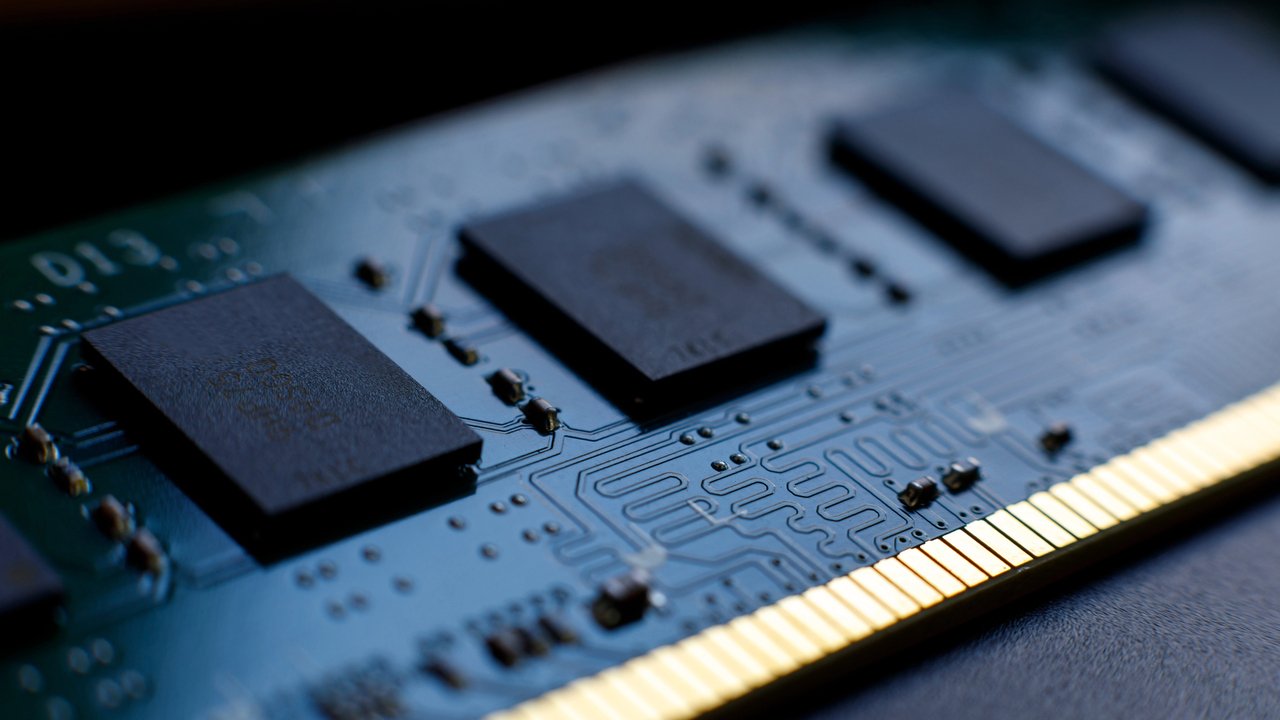 Panika na rynku RAM. Producenci walczą o zapasy