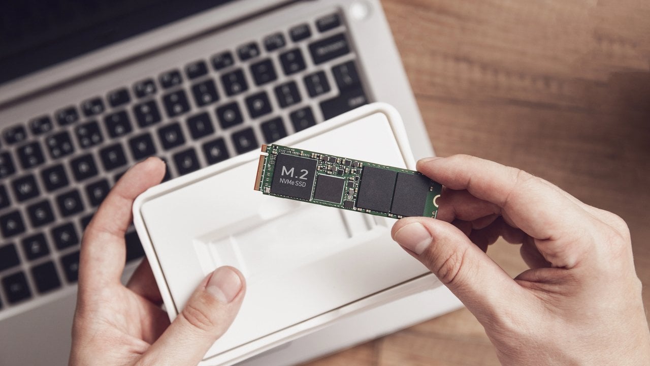 "Złóż komputer teraz, bo może być za późno". A my wiemy od kogo wy są