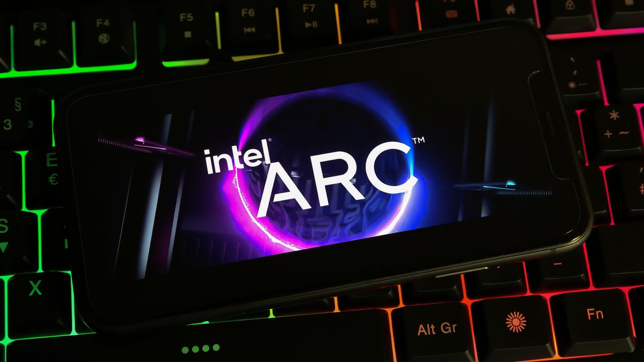 Intel znowu wspomina o nowej karcie graficznej. Prezentacja już na dniach?